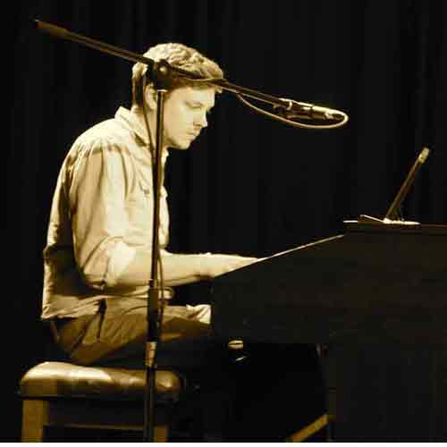 DS unnamed-%281%29-square-web